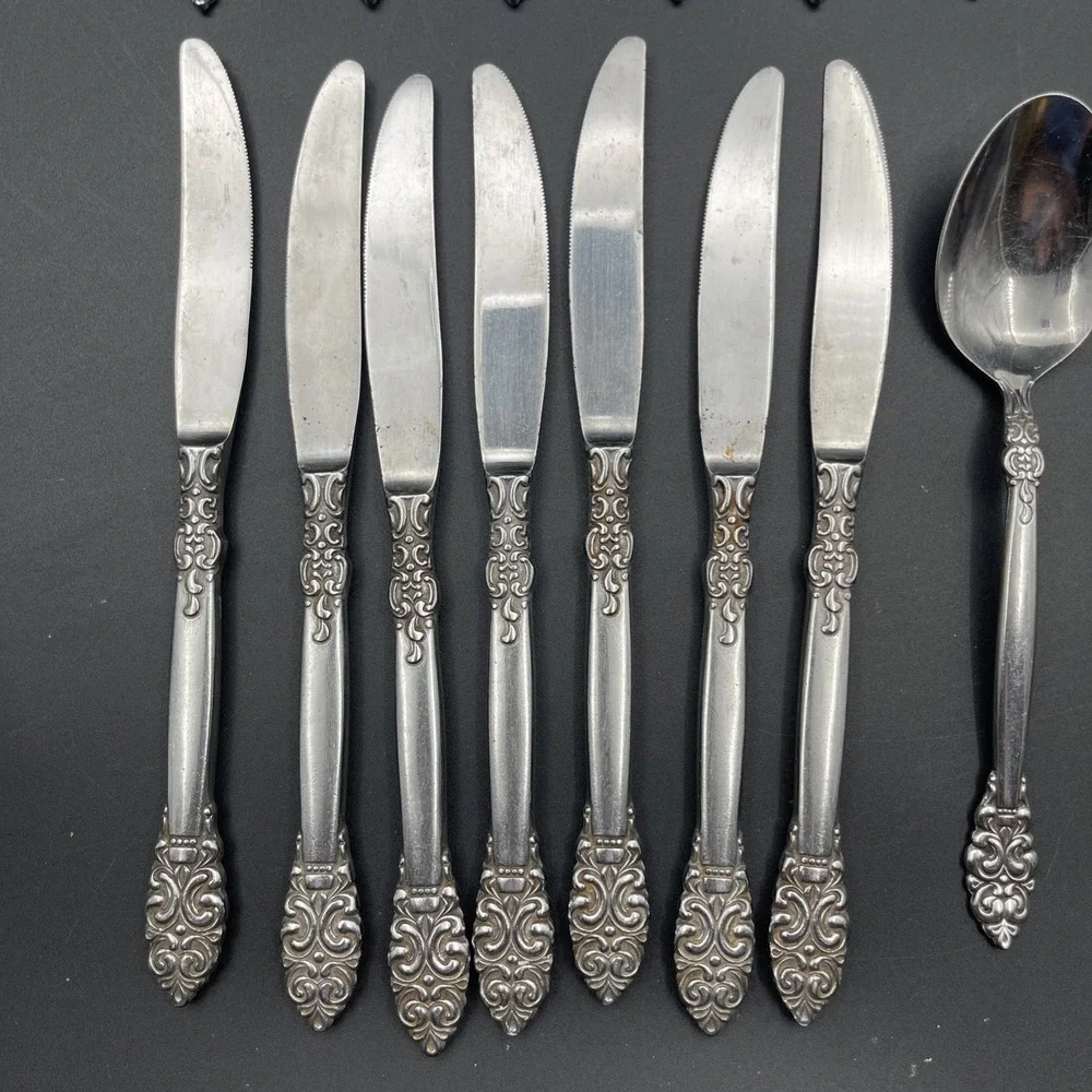 Vintage Stainless Steel Japan Flatware Lot 25 Pc Spanish Crown Style Forks